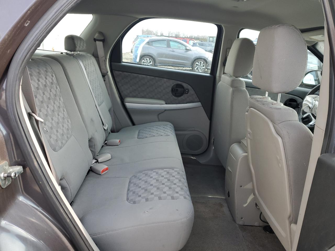 2008 Chevrolet Equinox - Image 11