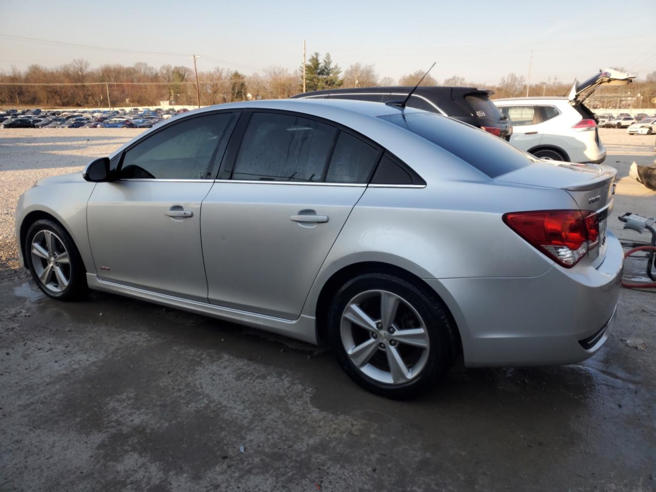 2014 Chevrolet Cruze - Image 2