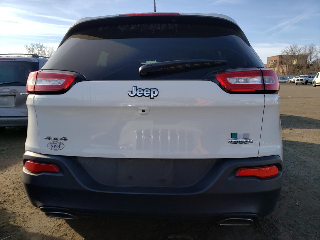 2015 Jeep Grand Cherokee - Image 6