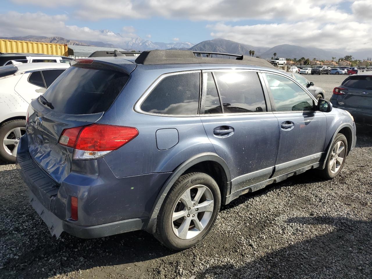 2014 Subaru Outback - Image 3