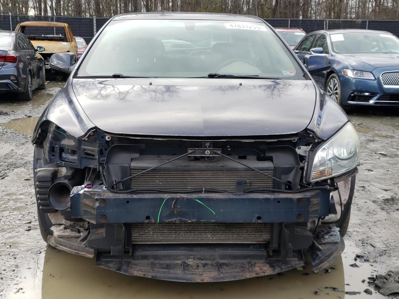 2009 Chevrolet Malibu - Image 5