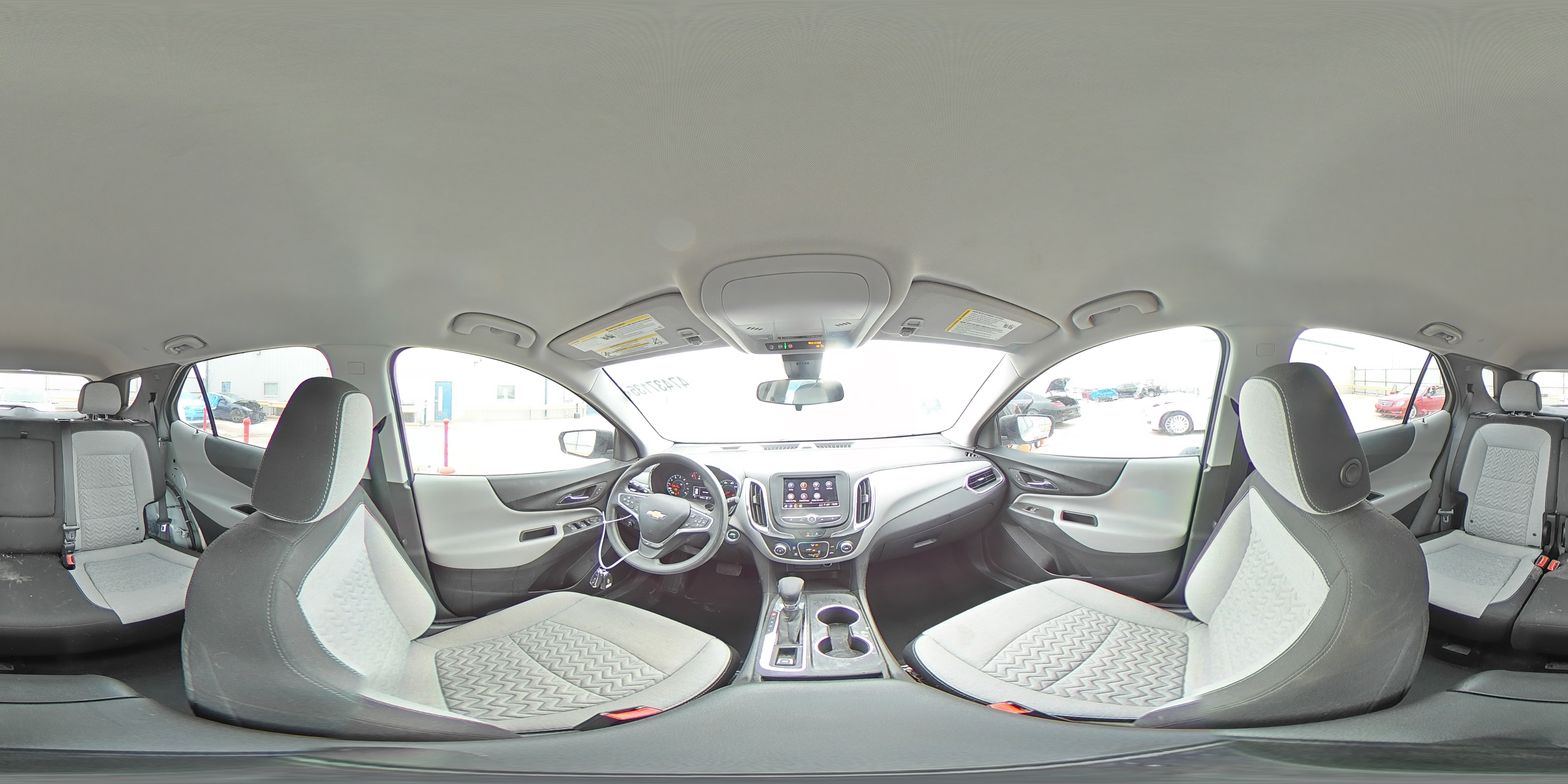 2023 Chevrolet Equinox - Image 16