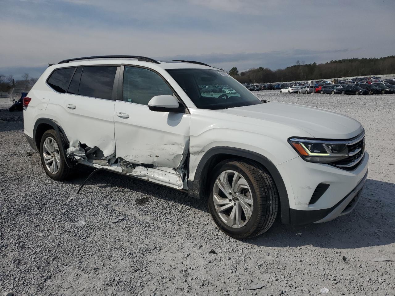 2021 Volkswagen Atlas - Image 4