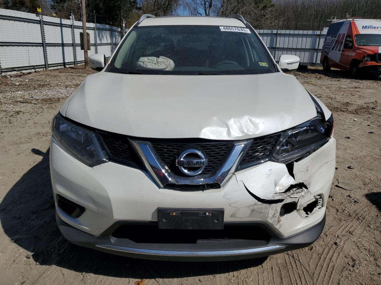 2015 Nissan Rogue - Image 5