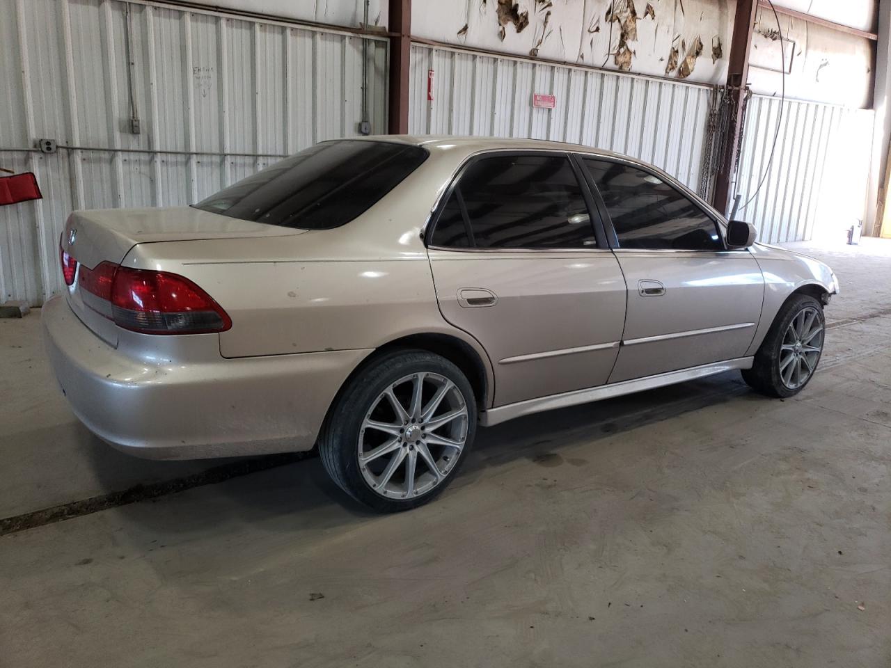 2001 Honda Accord - Image 3