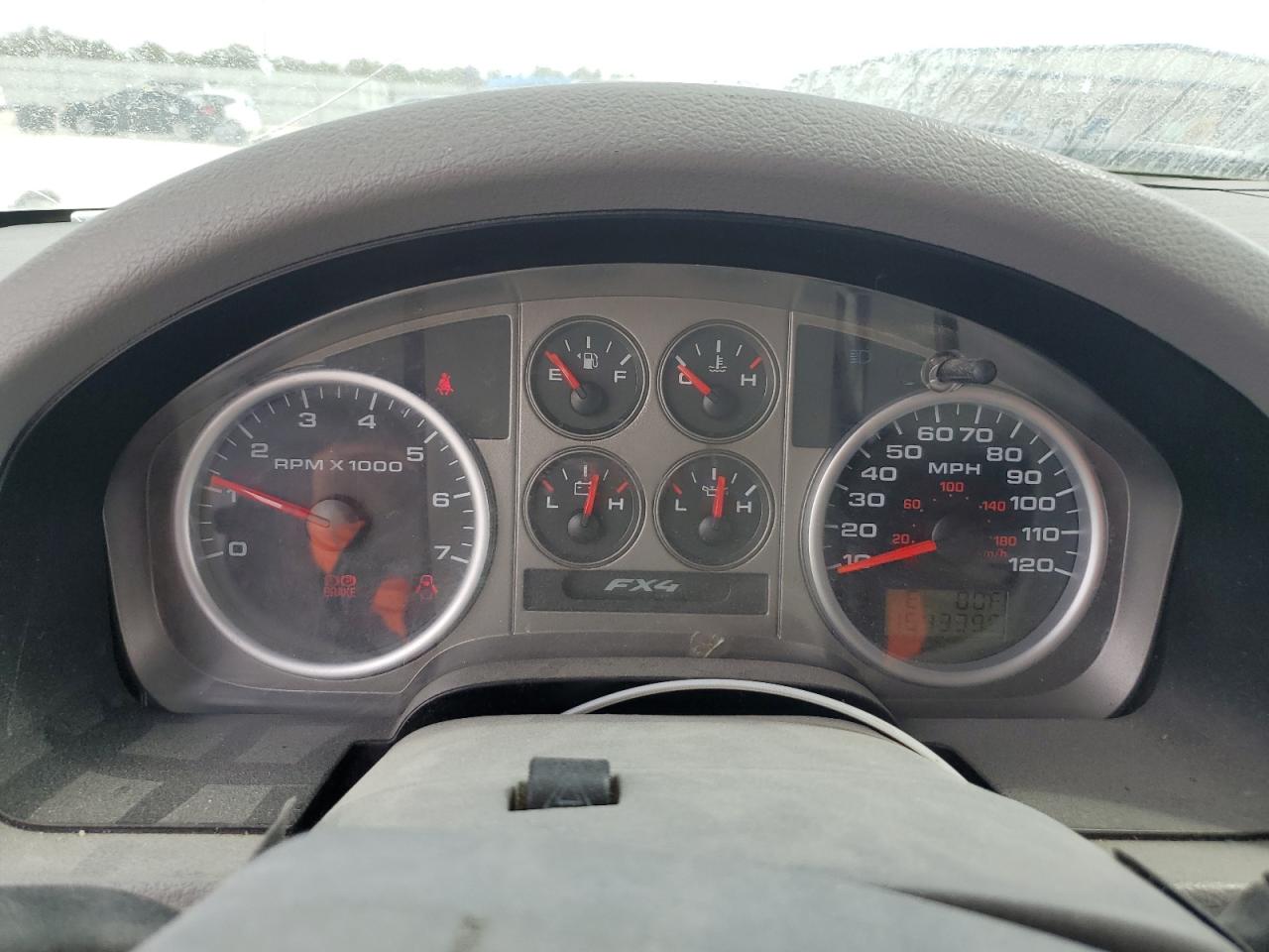 2005 Ford F-150 - Image 9