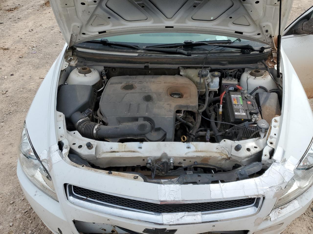 2011 Chevrolet Malibu - Image 11