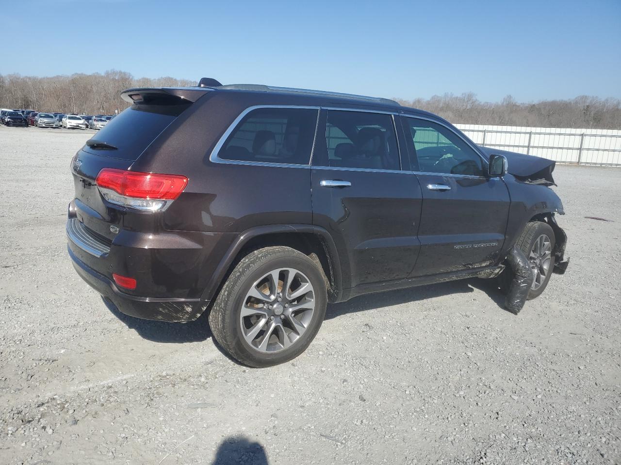 2017 Jeep Grand Cherokee - Image 3