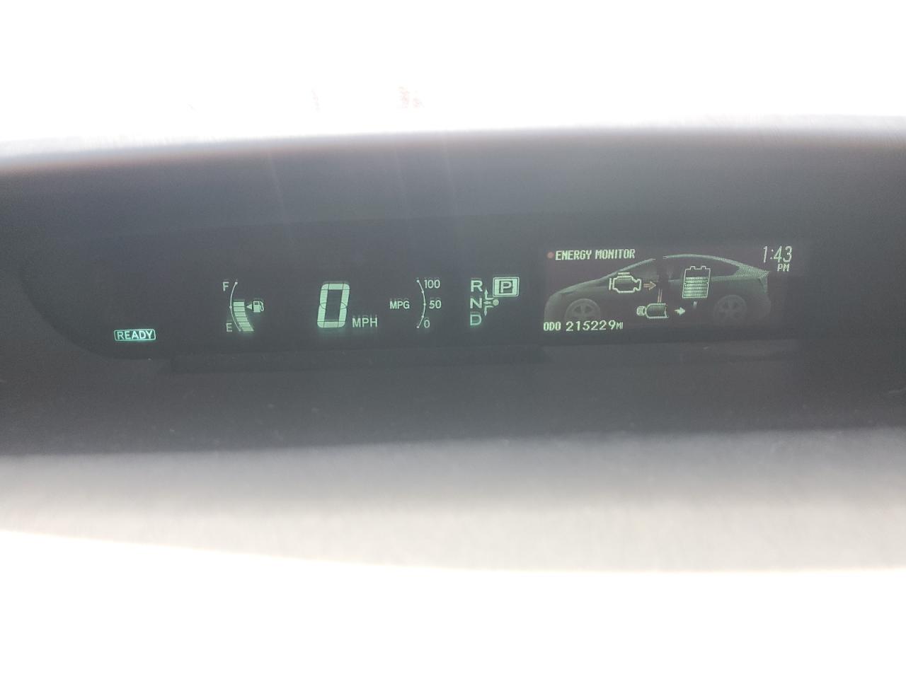 2012 Toyota Prius - Image 9
