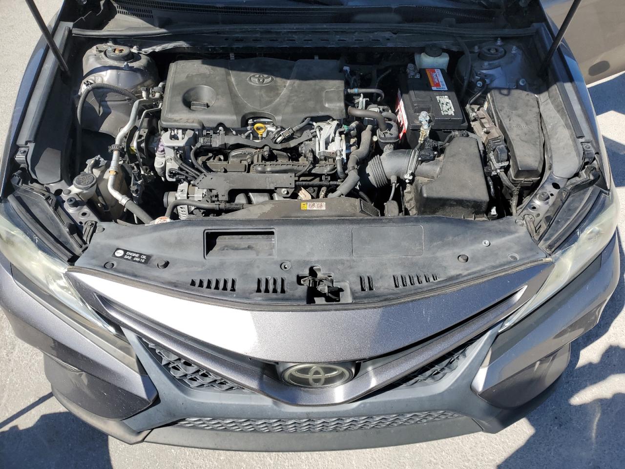 2018 Toyota Camry - Image 11