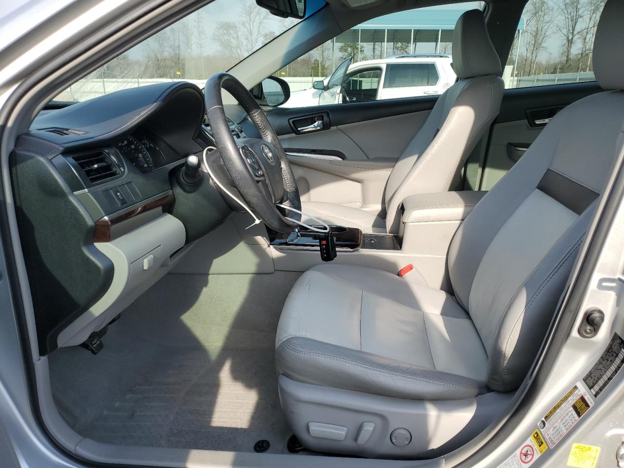 2012 Toyota Camry - Image 7