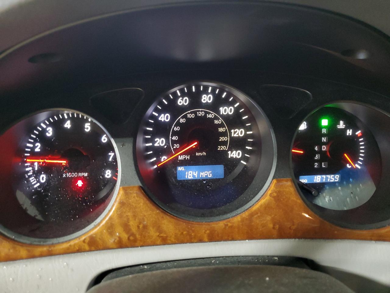 2005 Lexus ES - Image 9