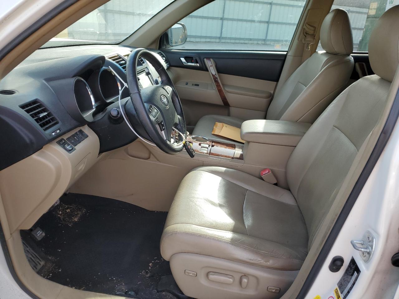 2013 Toyota Highlander - Image 7