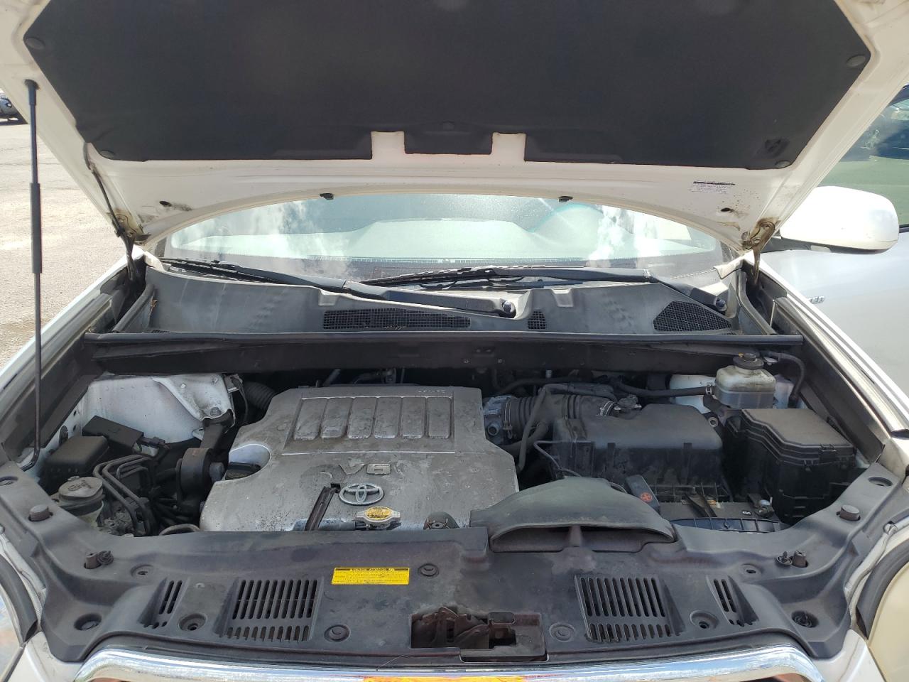 2008 Toyota Highlander - Image 12