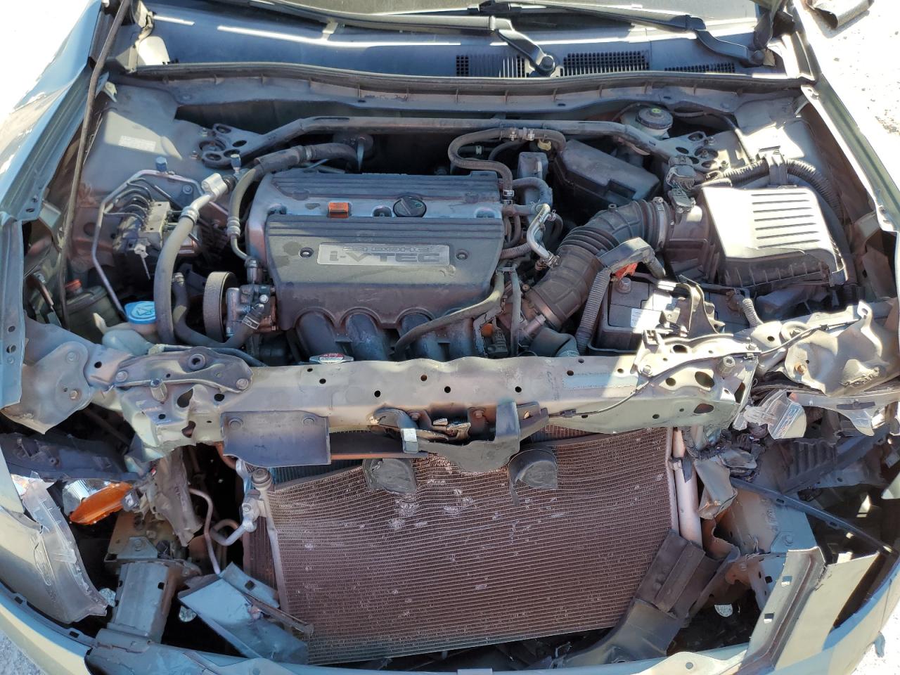 2009 Honda Accord - Image 11