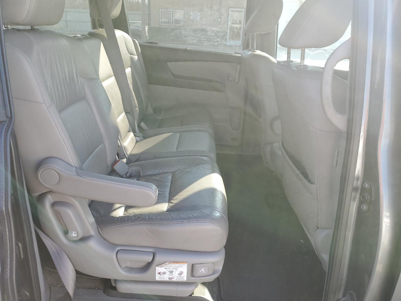 2011 Honda Odyssey - Image 11