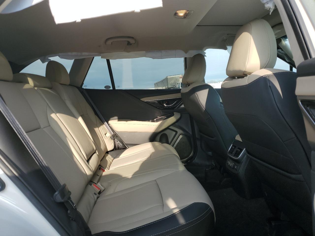 2021 Subaru Outback - Image 11