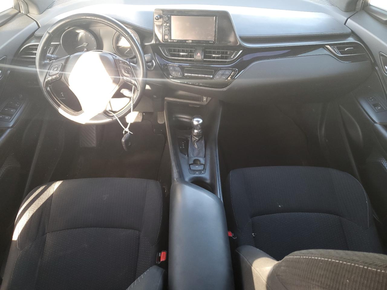 2018 Toyota C-HR - Image 8
