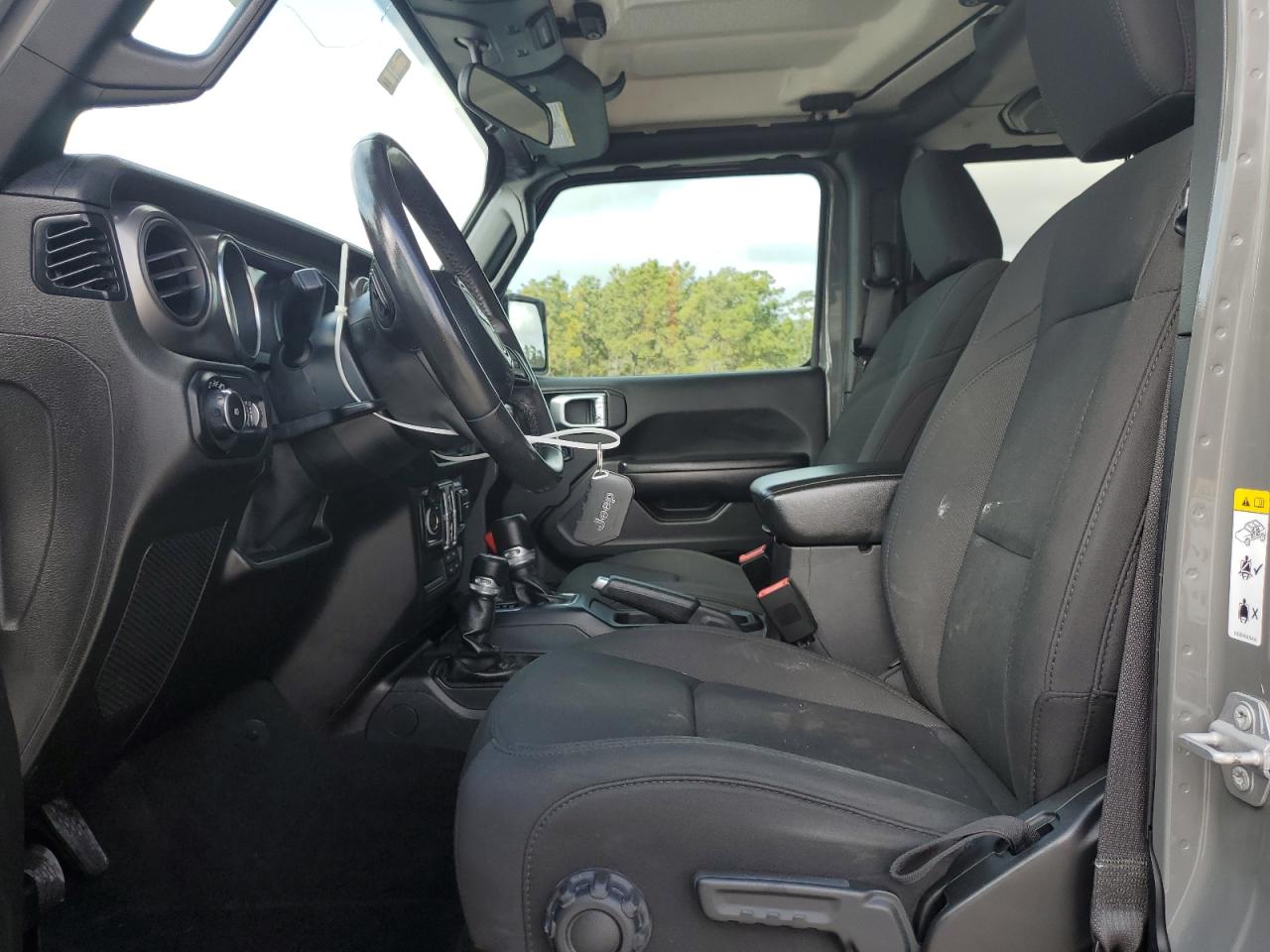 2019 Jeep Wrangler - Image 7