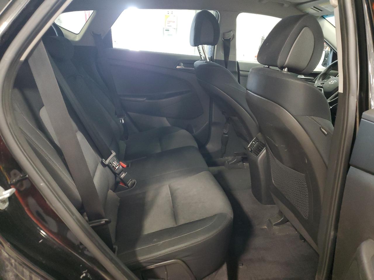 2016 Hyundai Tucson - Image 11