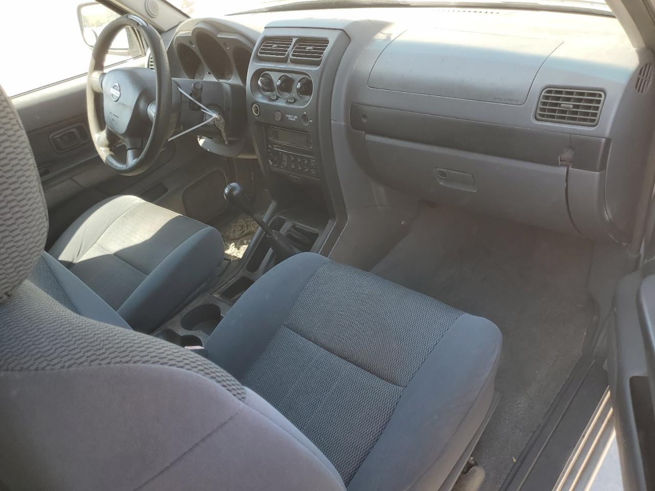 2004 Nissan Navara (Frontier) - Image 8