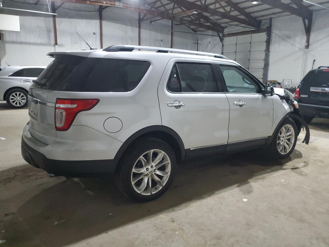 2013 Ford Explorer - Image 3