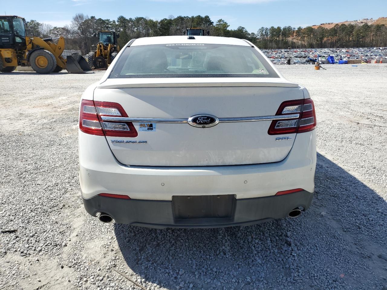2015 Ford Taurus - Image 6