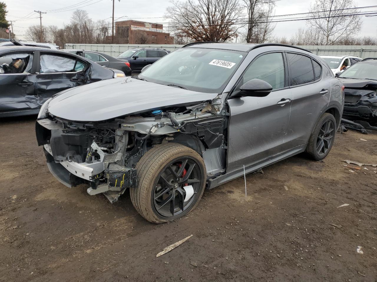 2020 Alfa Romeo Stelvio - Image 1