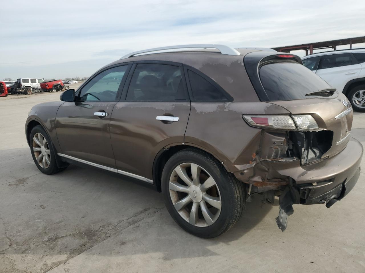 2006 Infiniti FX - Image 2