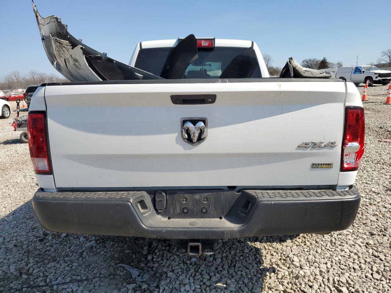 2016 RAM 1500 - Image 6