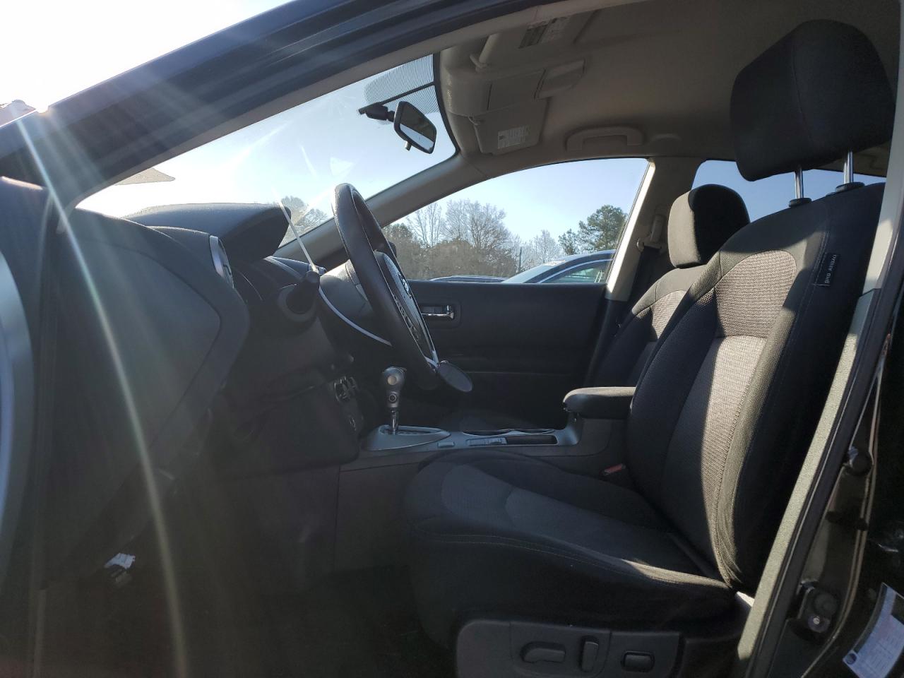 2012 Nissan Rogue - Image 7