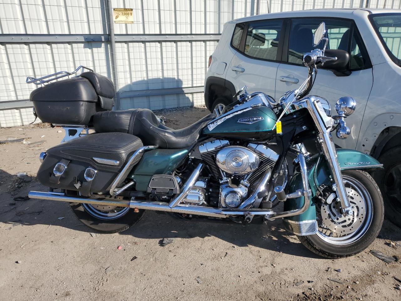 Lexington, KY에서 판매 중인 2000 Harley-Davidson Flhrci - Front End