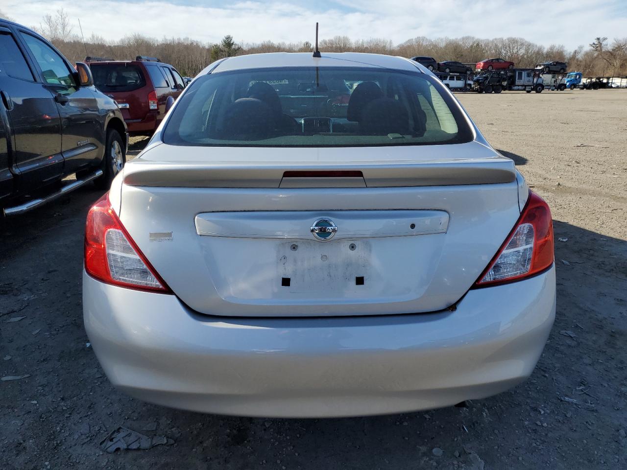 2013 Nissan Versa - Image 6
