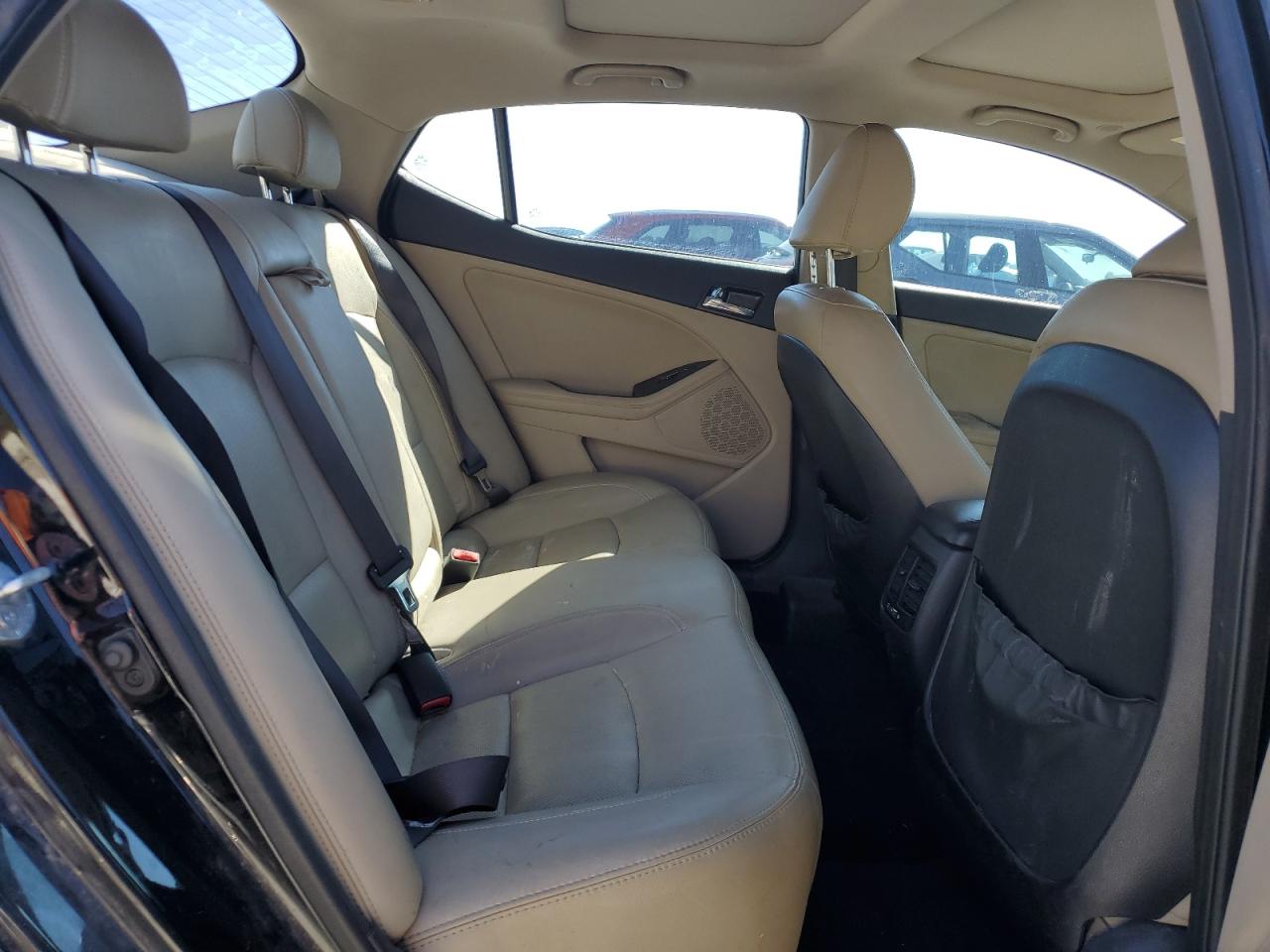 2012 Kia Optima - Image 10