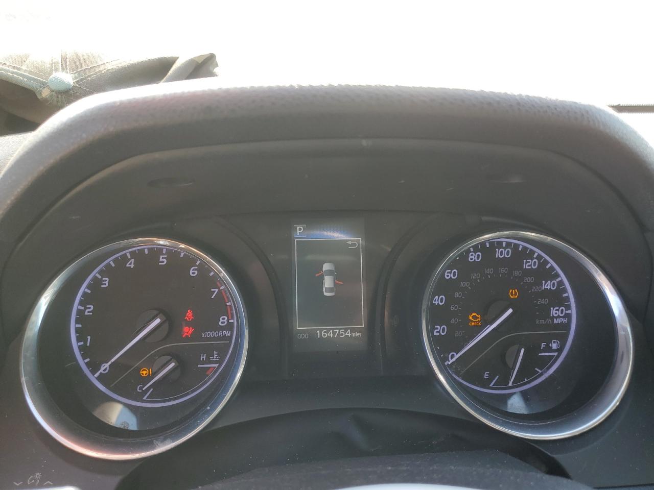 2019 Toyota Camry - Image 9