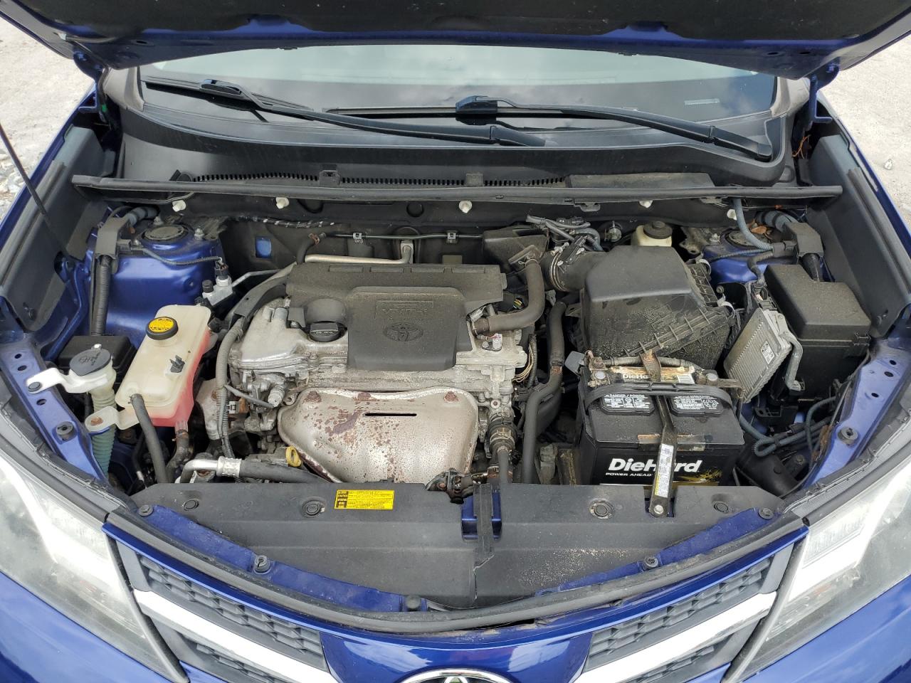 2014 Toyota RAV 4 - Image 12