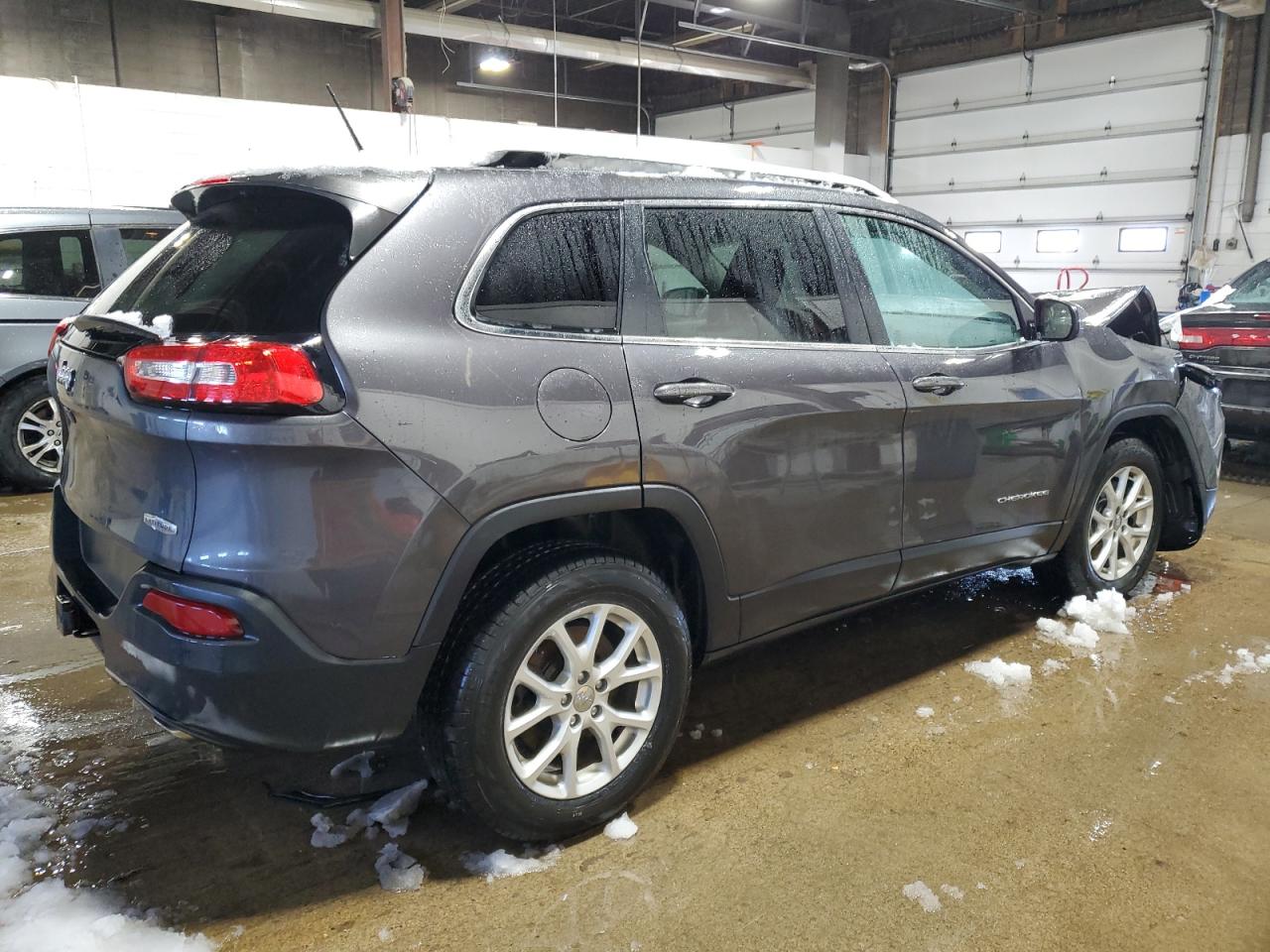 2014 Jeep Grand Cherokee - Image 3