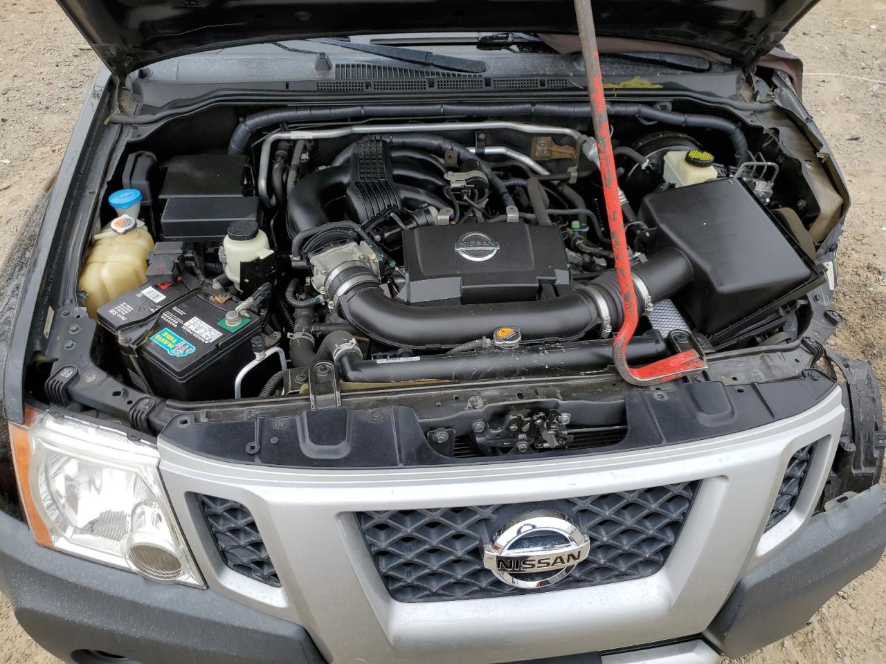 2014 Nissan XTerra - Image 13