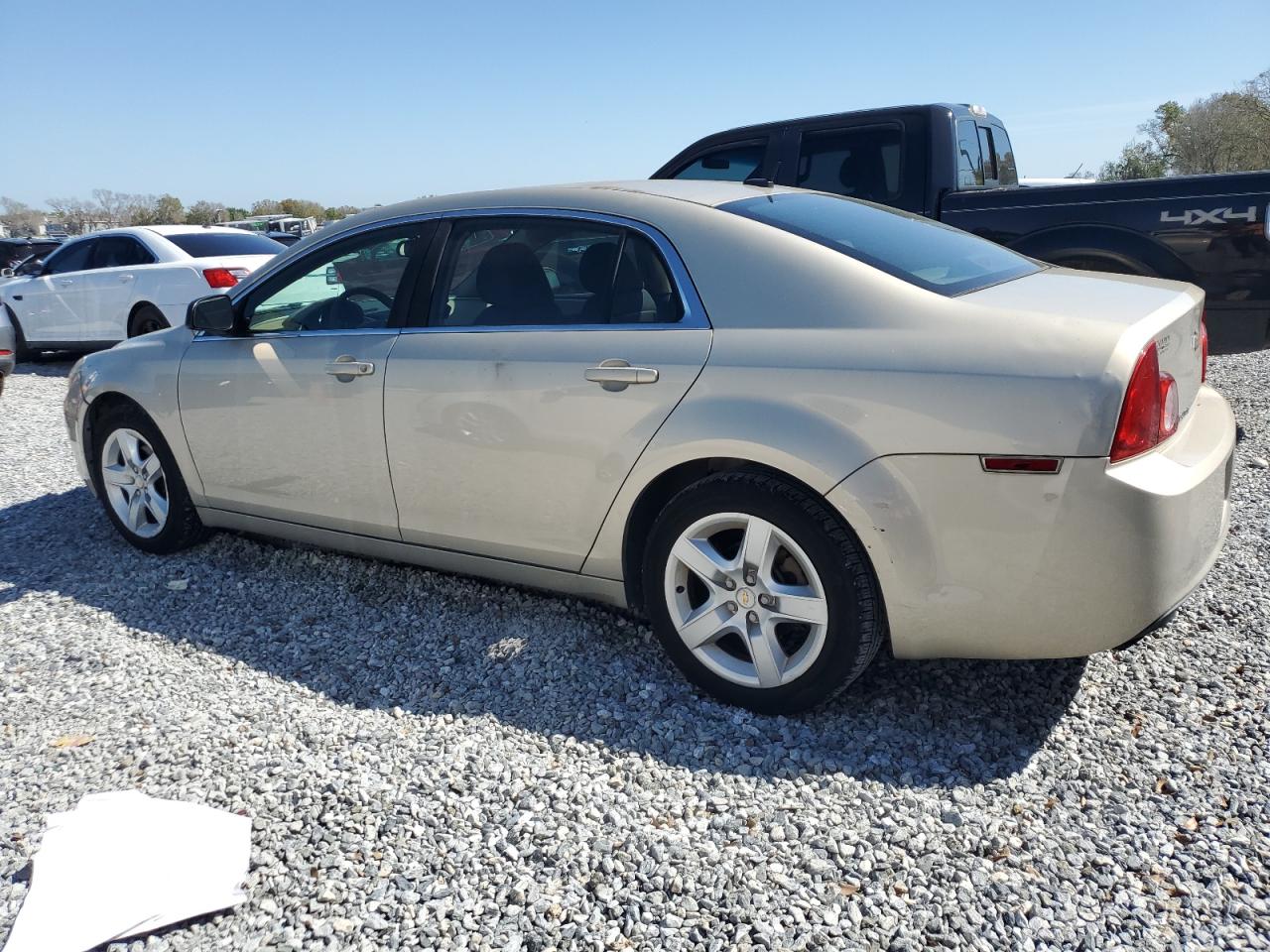 2011 Chevrolet Malibu - Image 2
