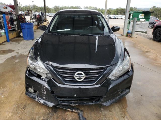  NISSAN ALTIMA 2018 Czarny