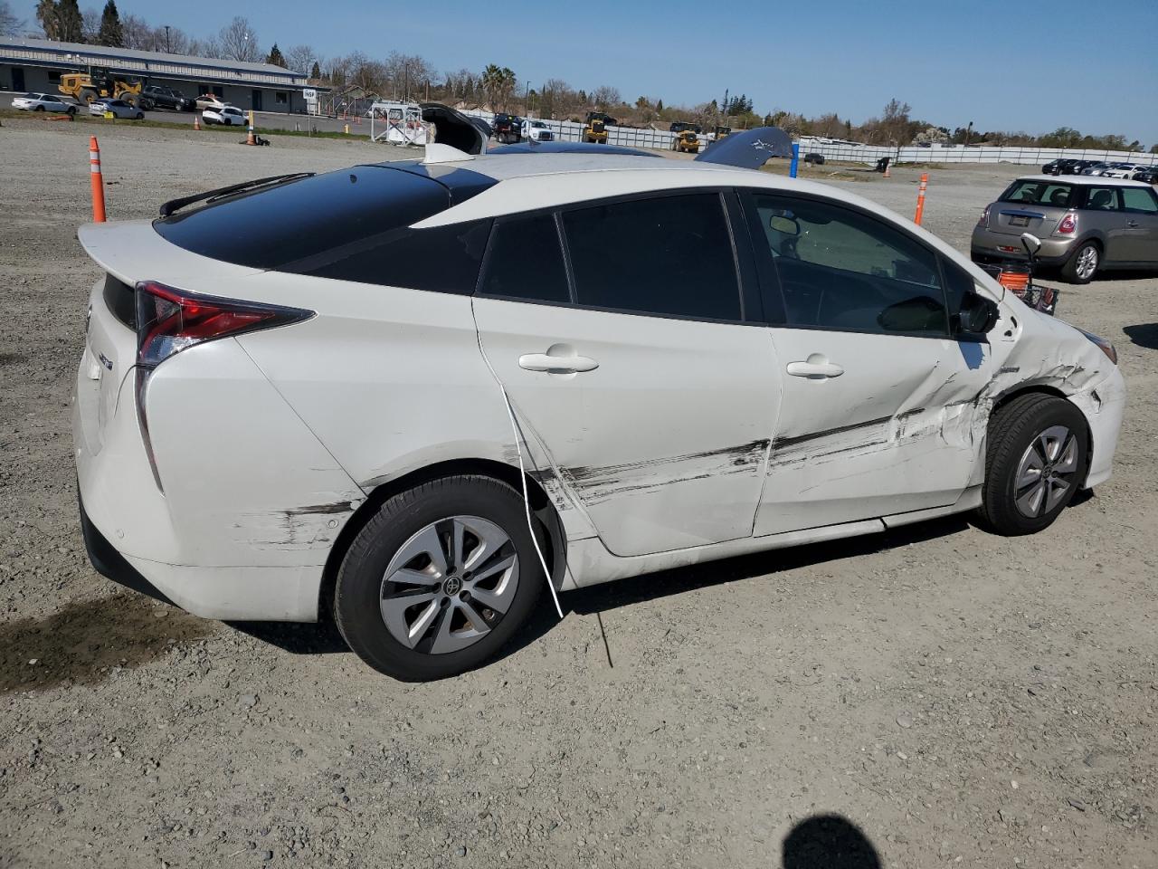2018 Toyota Prius - Image 3