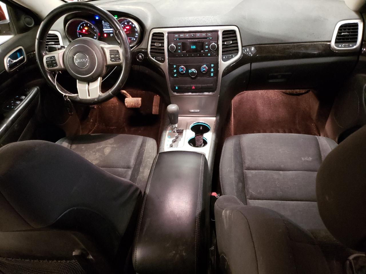 2012 Jeep Grand Cherokee - Image 8
