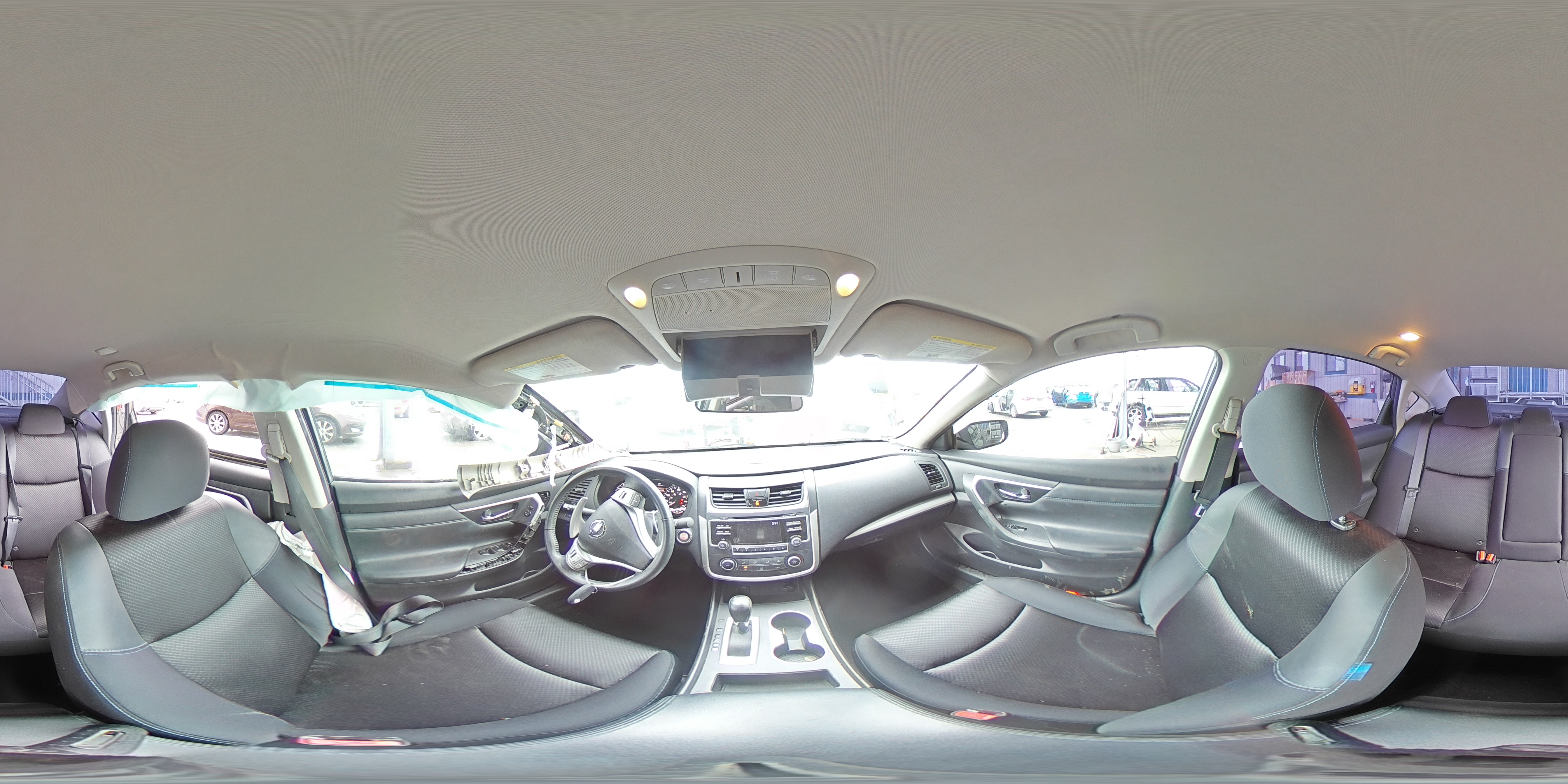 2016 Nissan Altima - Image 13