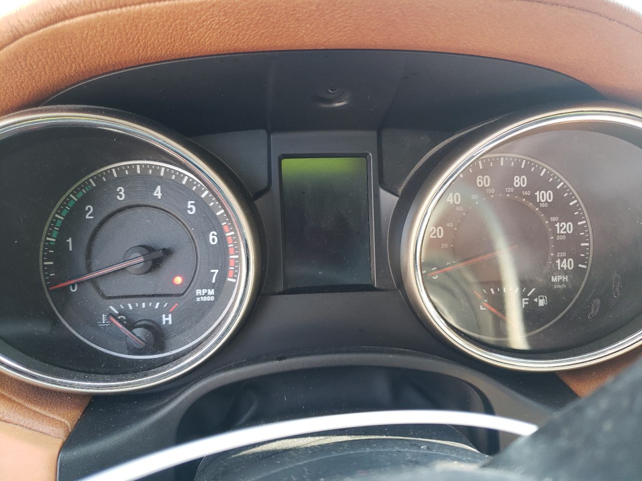 2011 Jeep Grand Cherokee - Image 9