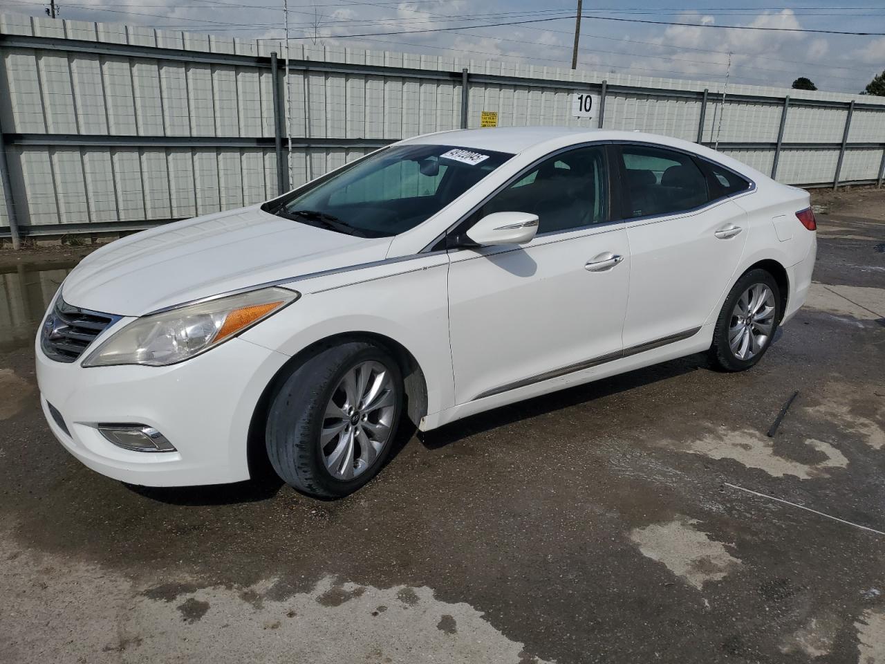 2014 Hyundai Azera zu verkaufen in Montgomery, AL - Rear End