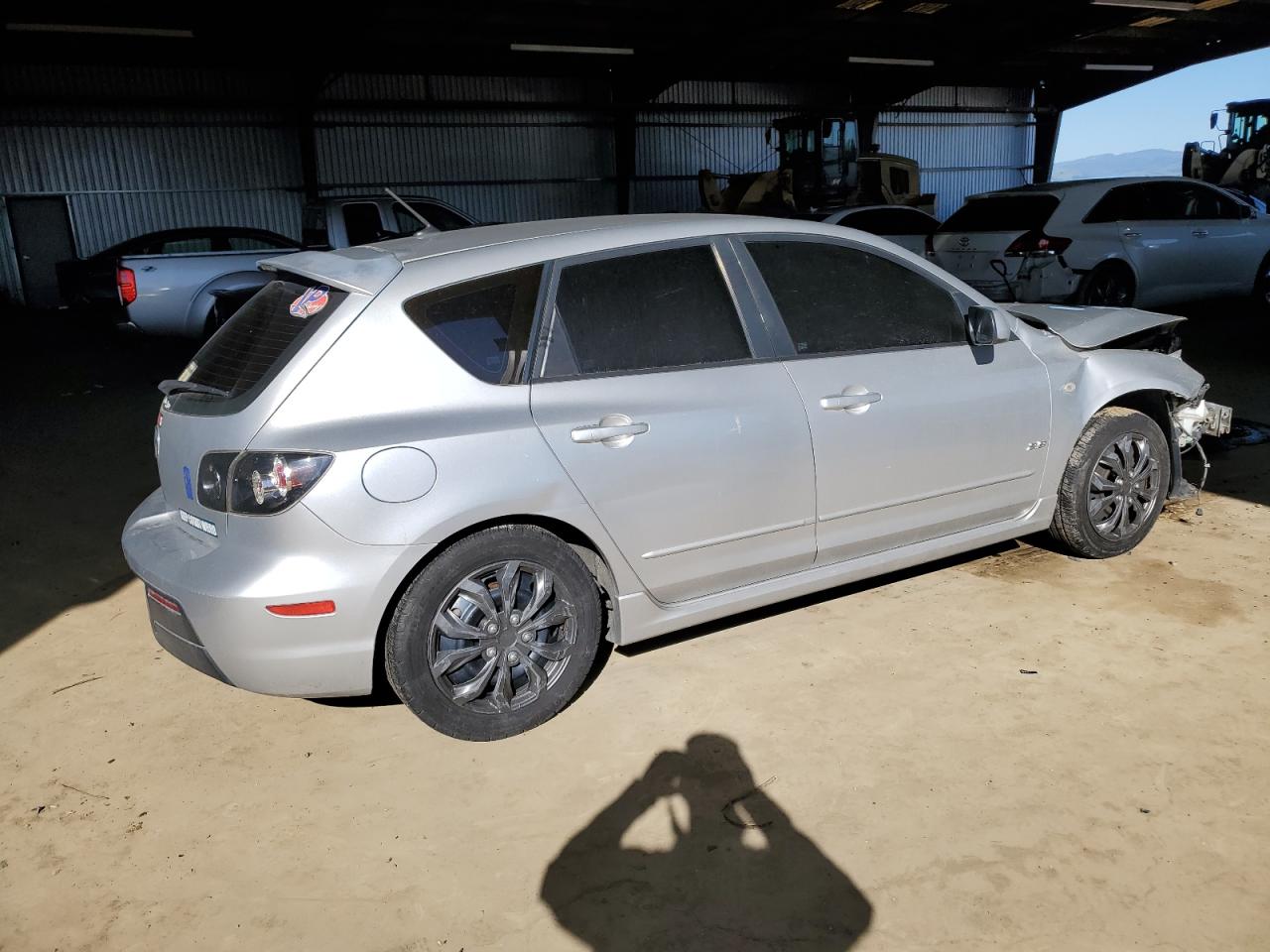 2009 Mazda 3 - Image 3
