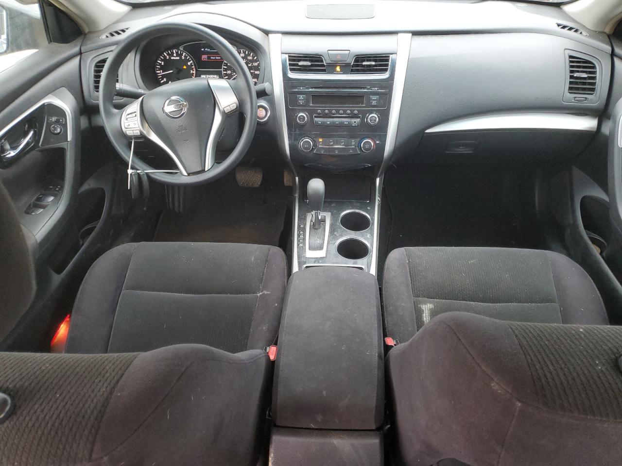 2013 Nissan Altima - Image 8