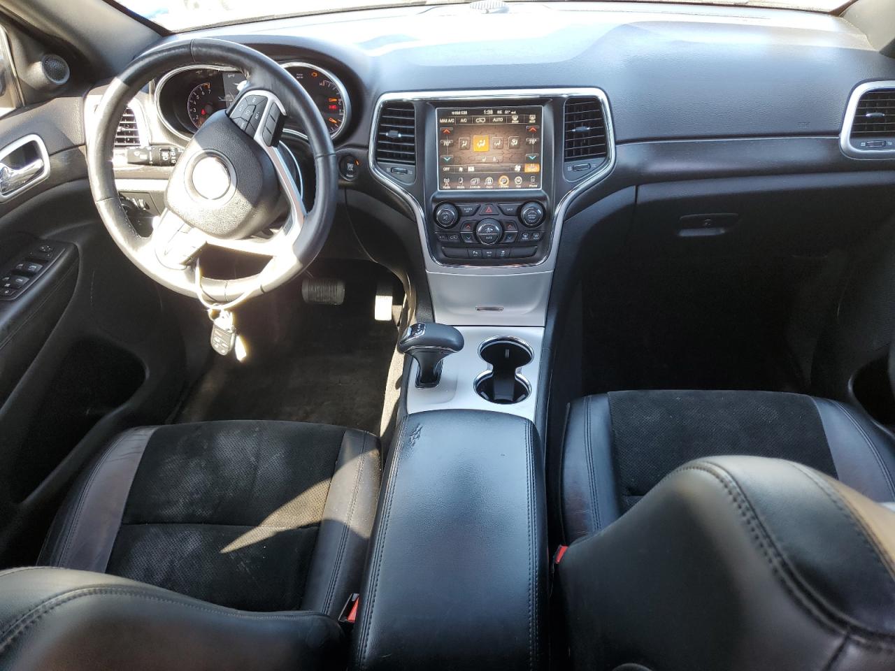 2015 Jeep Grand Cherokee - Image 8