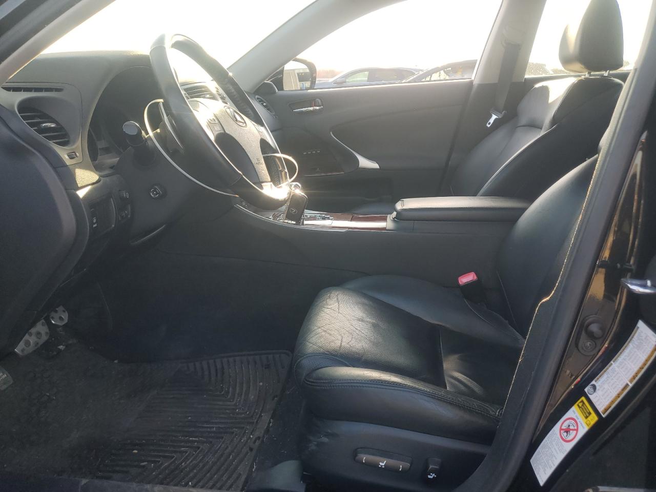 2007 Lexus IS - Image 7