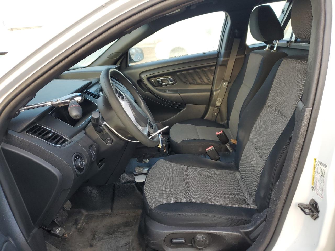 2014 Ford Taurus - Image 7